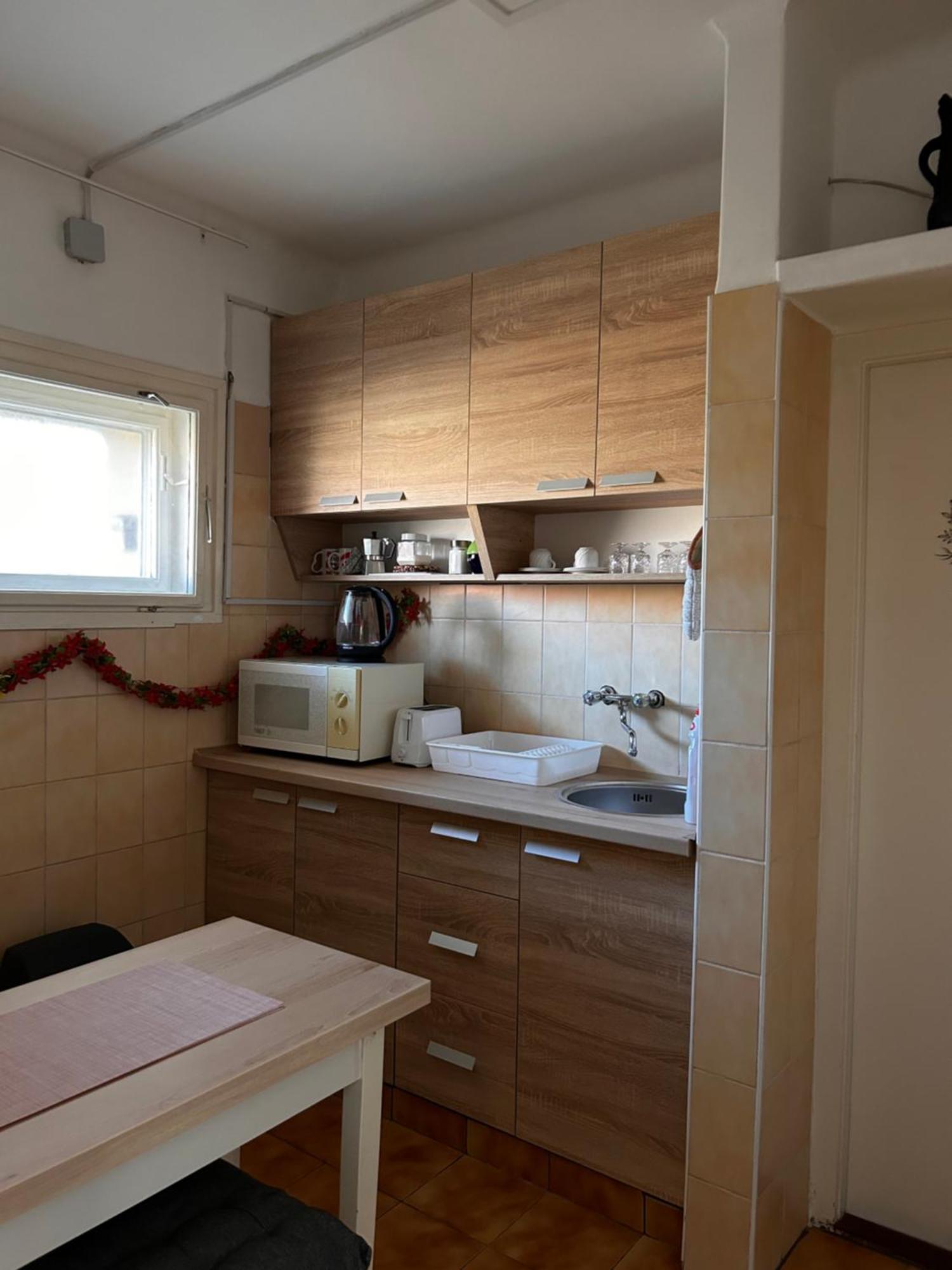 Cozy Apartment In The City Centre Next To Dom Square Szeged Eksteriør bilde